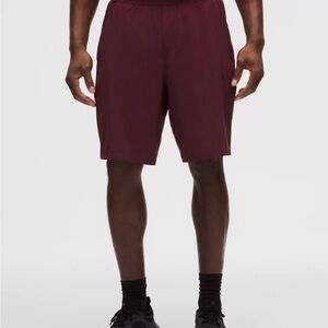 Lululemon pace breaker lined Athletic Shorts